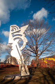 Modern Head sculpture, New Haven, CT